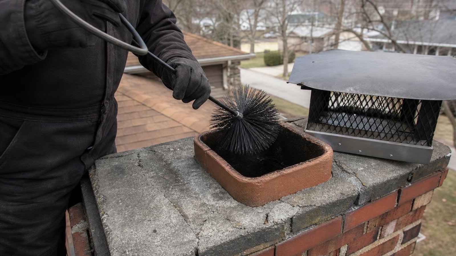Local chimney sweep & inspection for New Palestine homes